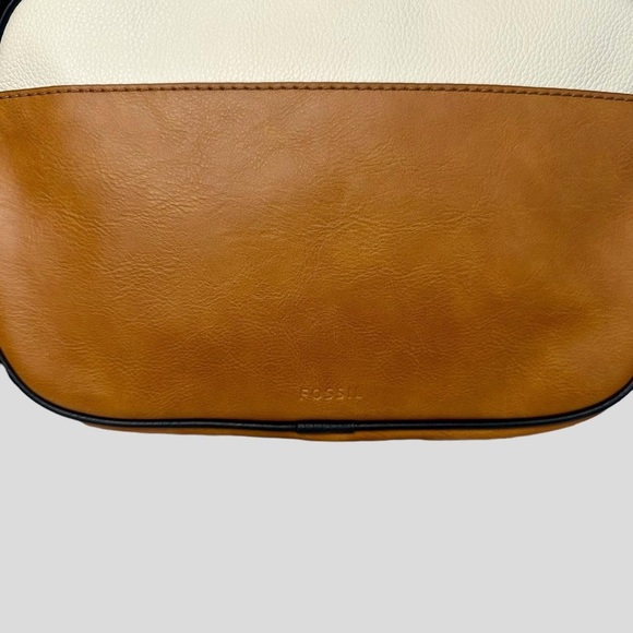 Fossil leather double zipper camera crossbody / shoulder bag - Picture 8 of 8